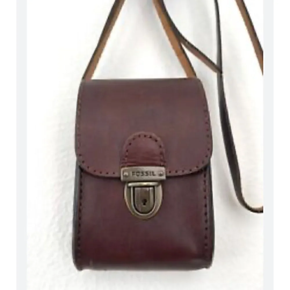 Vintage Fossil Leather Crossbody camera bag